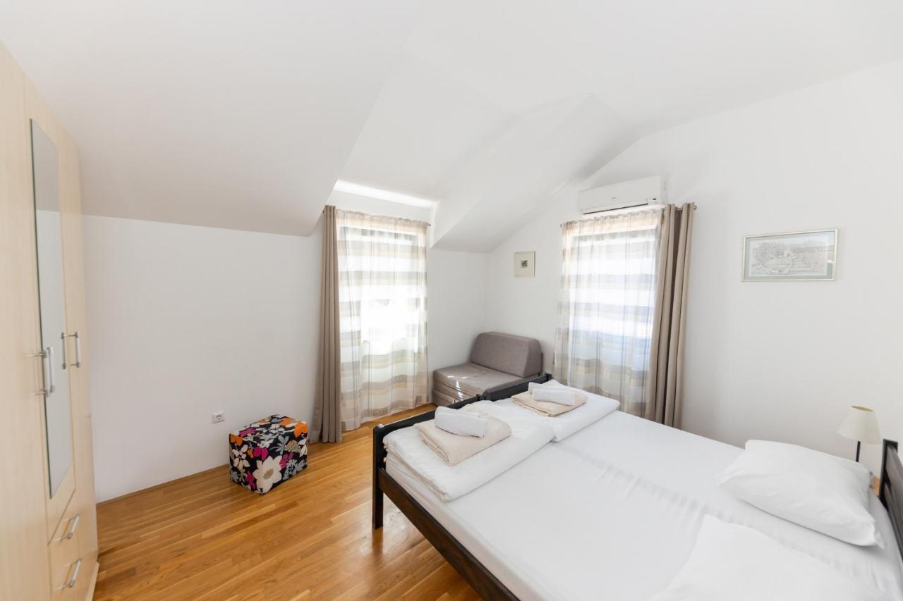 Apartment Sergio 2 Split Bagian luar foto