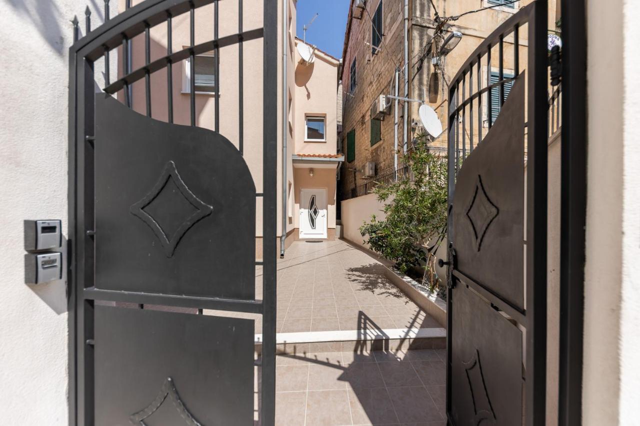 Apartment Sergio 2 Split Bagian luar foto